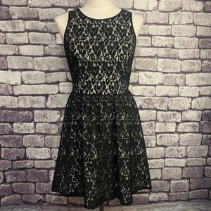 Karen Kane Black Lace Sleeveless Dress Size Small